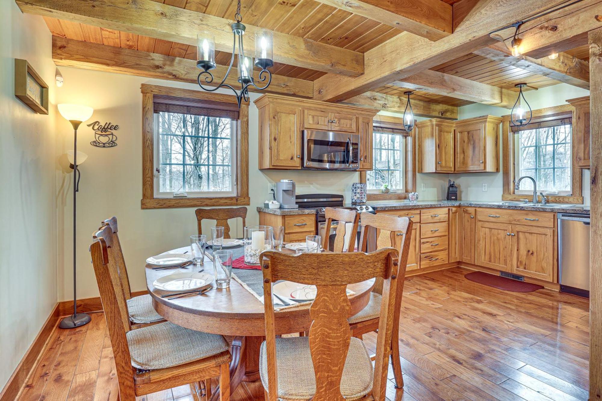 Happy Haven Hill Cabin With Patio And Fire Pit! Villa Dundee Dış mekan fotoğraf