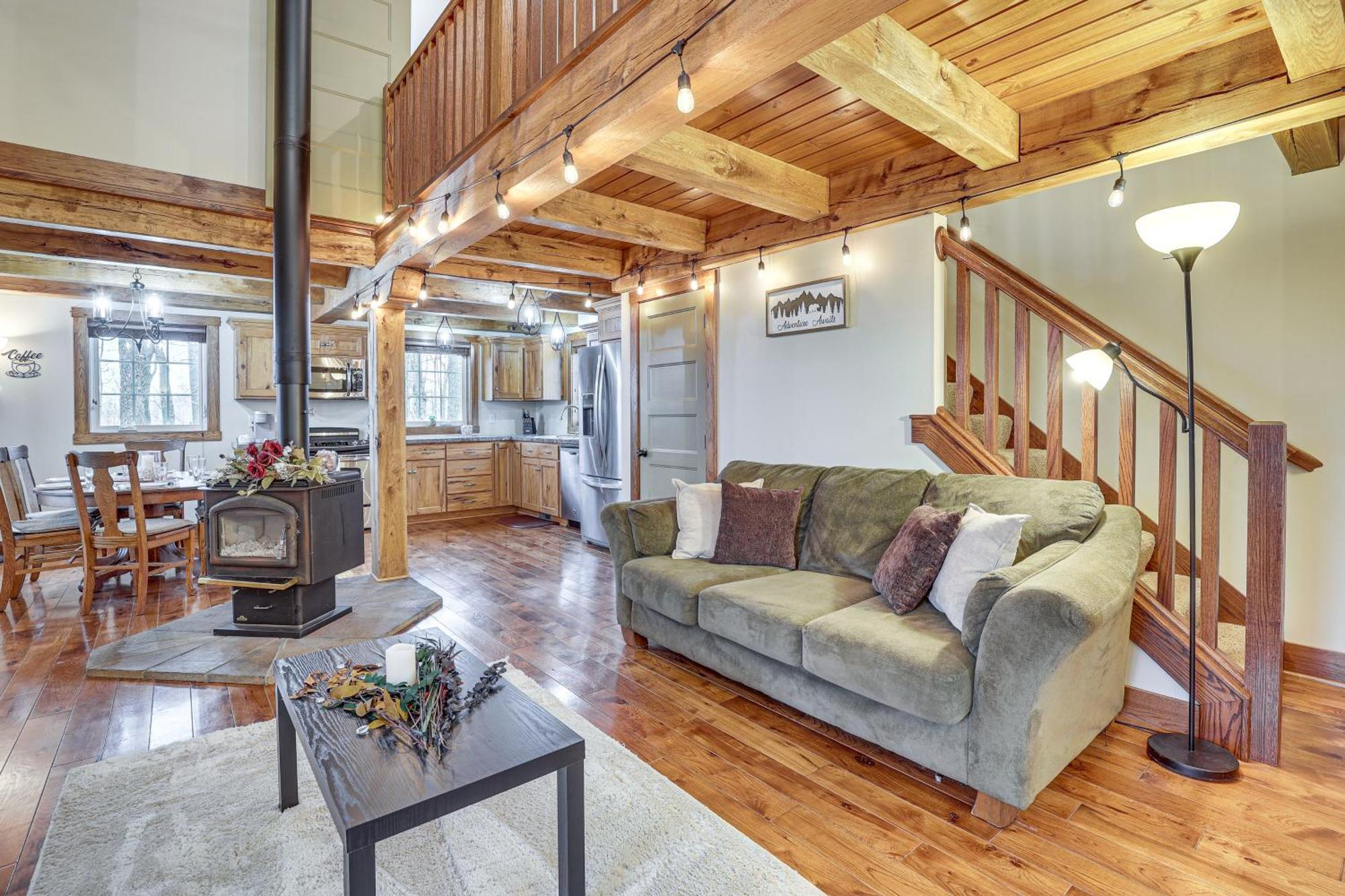 Happy Haven Hill Cabin With Patio And Fire Pit! Villa Dundee Dış mekan fotoğraf